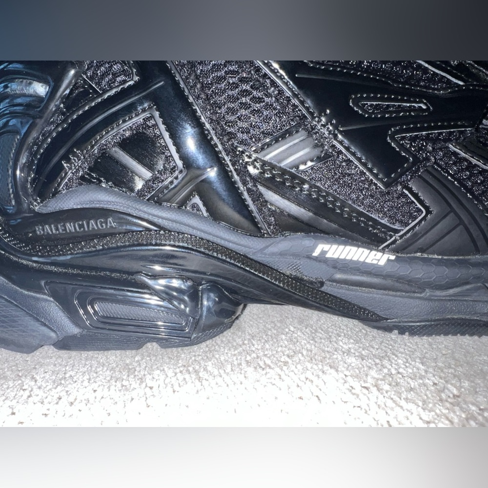 Balenciaga Runners Size 45 - Picture 6 of 8